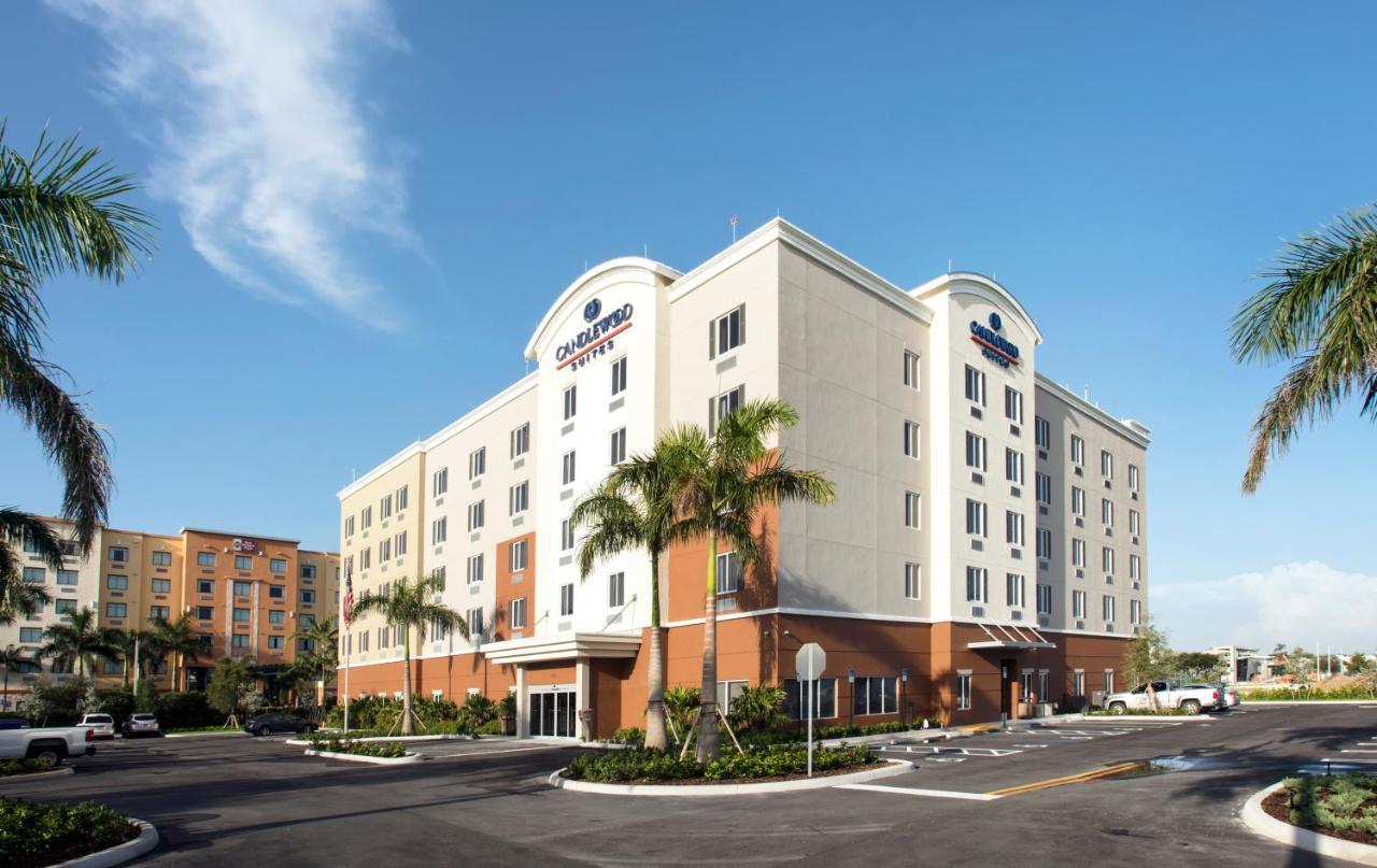 Candlewood Suites - Miami Exec Airport - Kendall By Ihg Country Walk Экстерьер фото