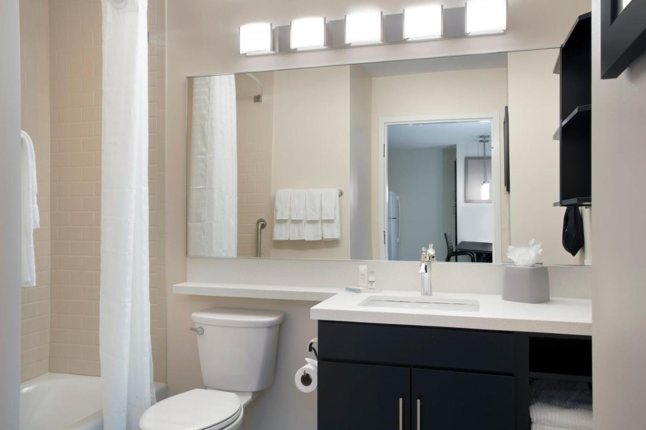 Candlewood Suites - Miami Exec Airport - Kendall By Ihg Country Walk Экстерьер фото