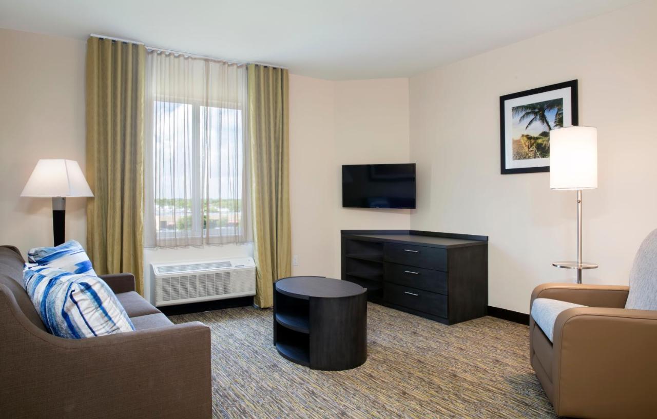 Candlewood Suites - Miami Exec Airport - Kendall By Ihg Country Walk Экстерьер фото
