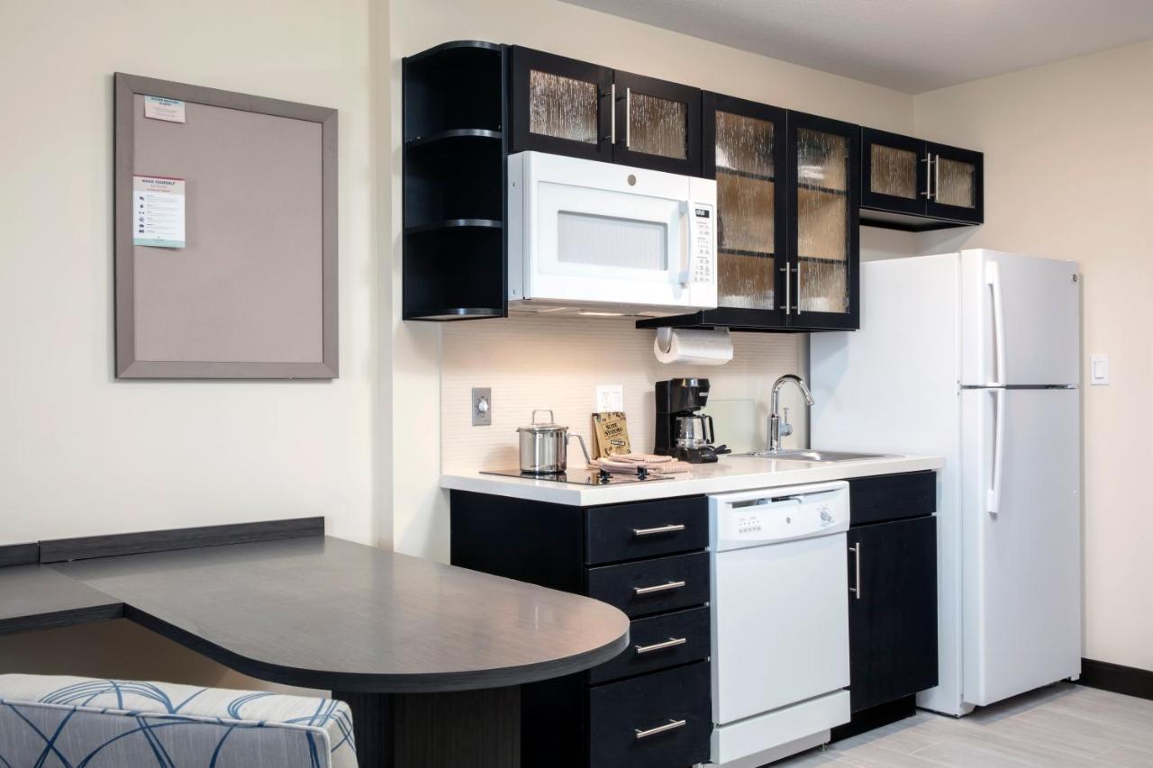 Candlewood Suites - Miami Exec Airport - Kendall By Ihg Country Walk Экстерьер фото
